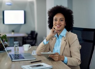 Personal Loan vs Credit Card: Which Is Better?